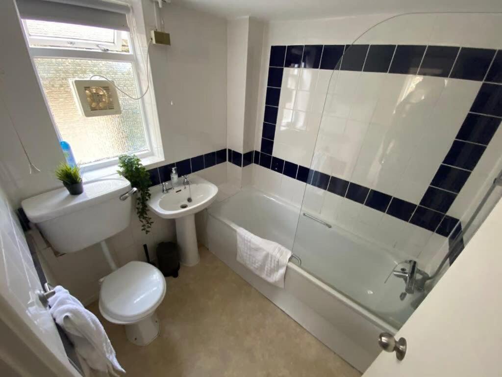 Spacious 3 Bedroom Flat In Heart Of City Centre Cambridge  Buitenkant foto