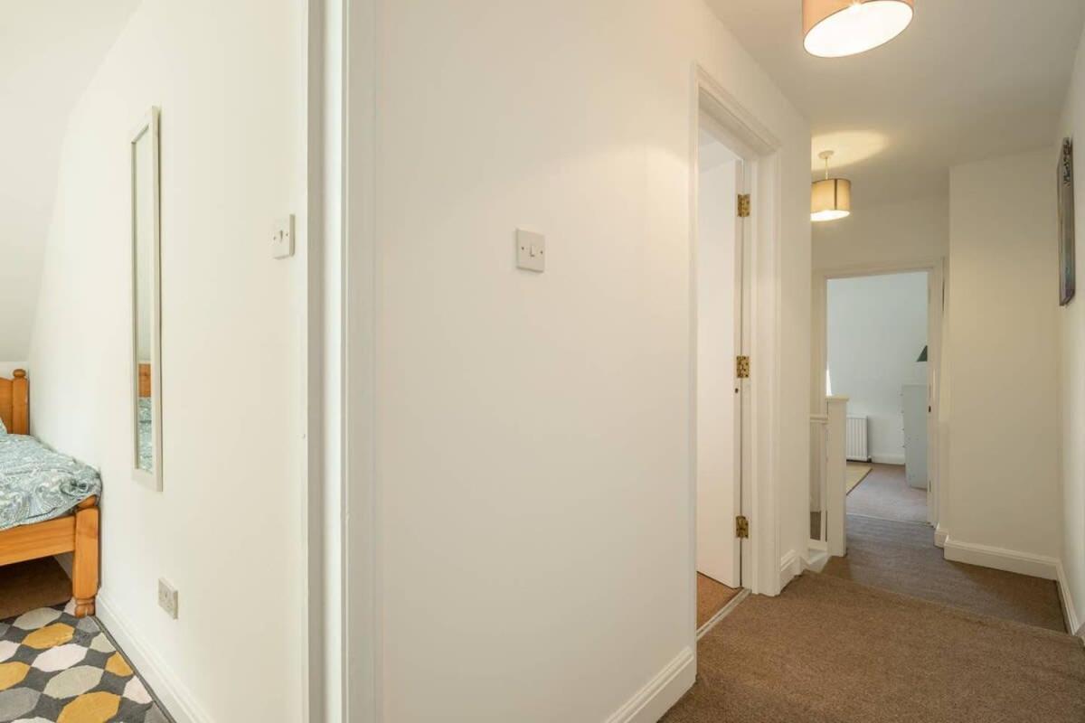 Spacious 3 Bedroom Flat In Heart Of City Centre Cambridge  Buitenkant foto
